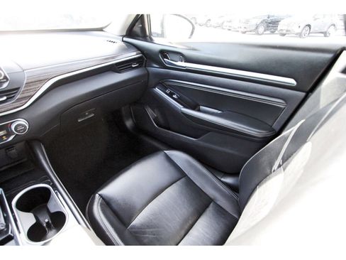 Used 2020 Nissan Altima 2.5 SL image 13