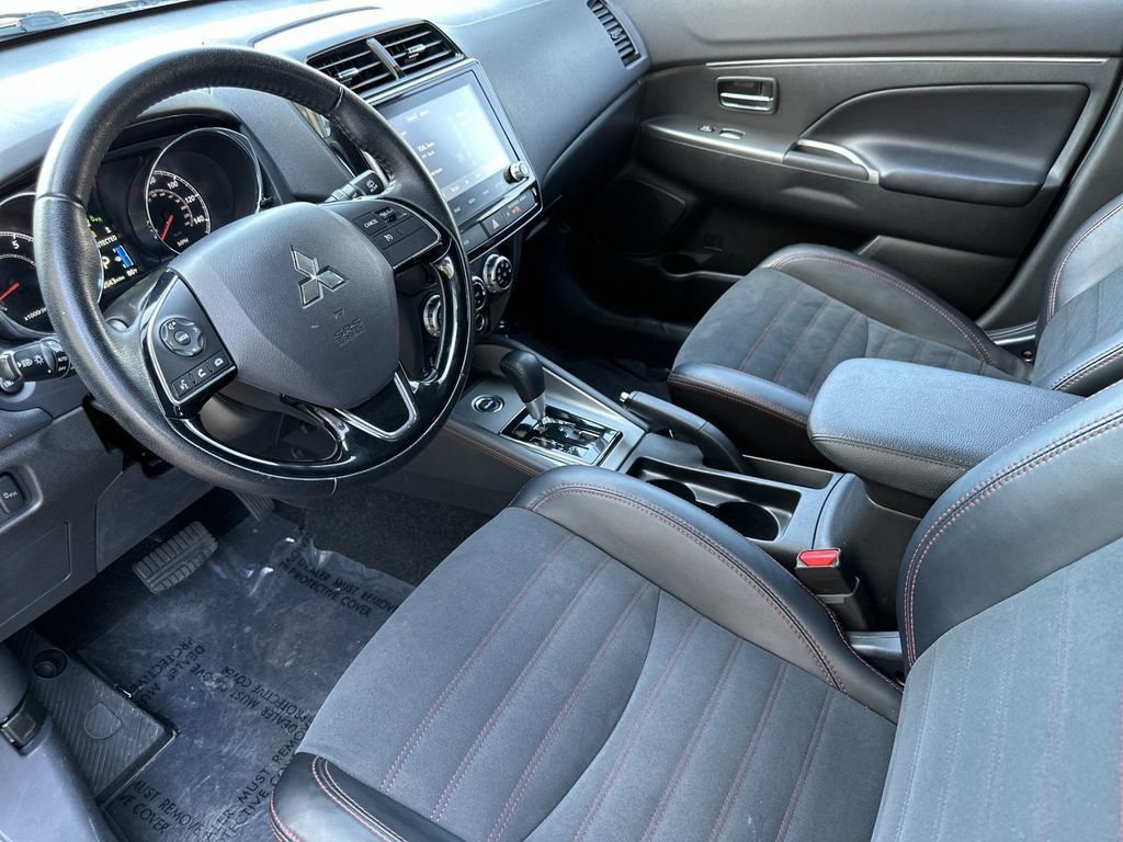 Used 2024 Mitsubishi Outlander Sport AWD image 9