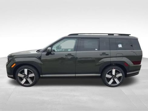 Used 2024 Hyundai Santa Fe Limited FWD image 5