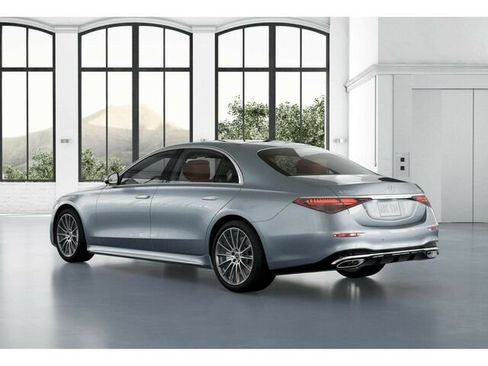 New 2026 Mercedes-Benz S 580 4MATIC Sedan image 30