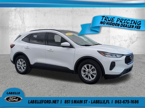 Used 2024 Ford Escape Active w/ Tech Pack #2 FWD image 1