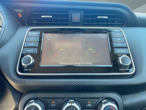 New 2025 Nissan Kicks Play S image 23