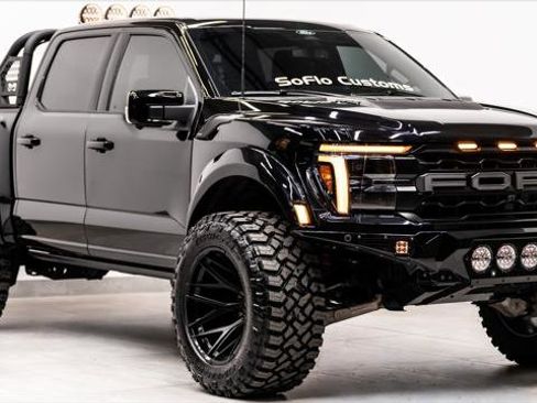 Used 2025 Ford F150 Raptor AWD/4WD image 5