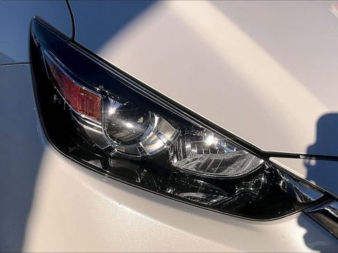 Used 2019 MAZDA CX-3 Touring w/ Preferred Equipment Package image 29