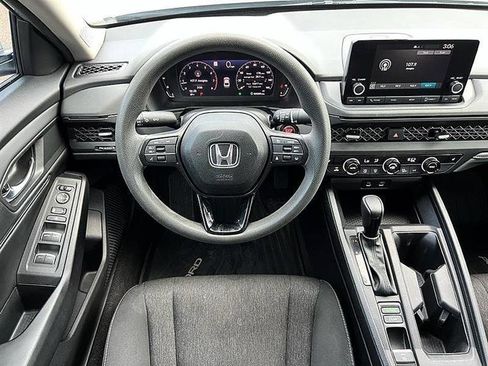Used 2024 Honda Accord EX image 23