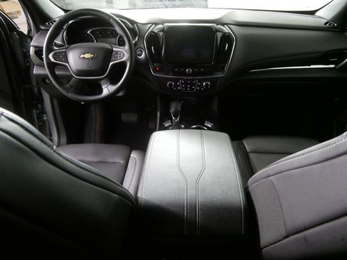 Used 2023 Chevrolet Traverse LT AWD/4WD image 23