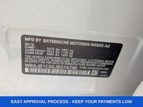 Used 2018 BMW 530e xDrive w/ Premium Package 2 image 25