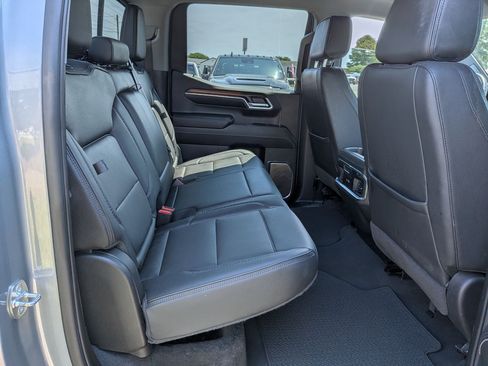 Used 2024 GMC Sierra 1500 Denali w/ Technology Package AWD/4WD image 19