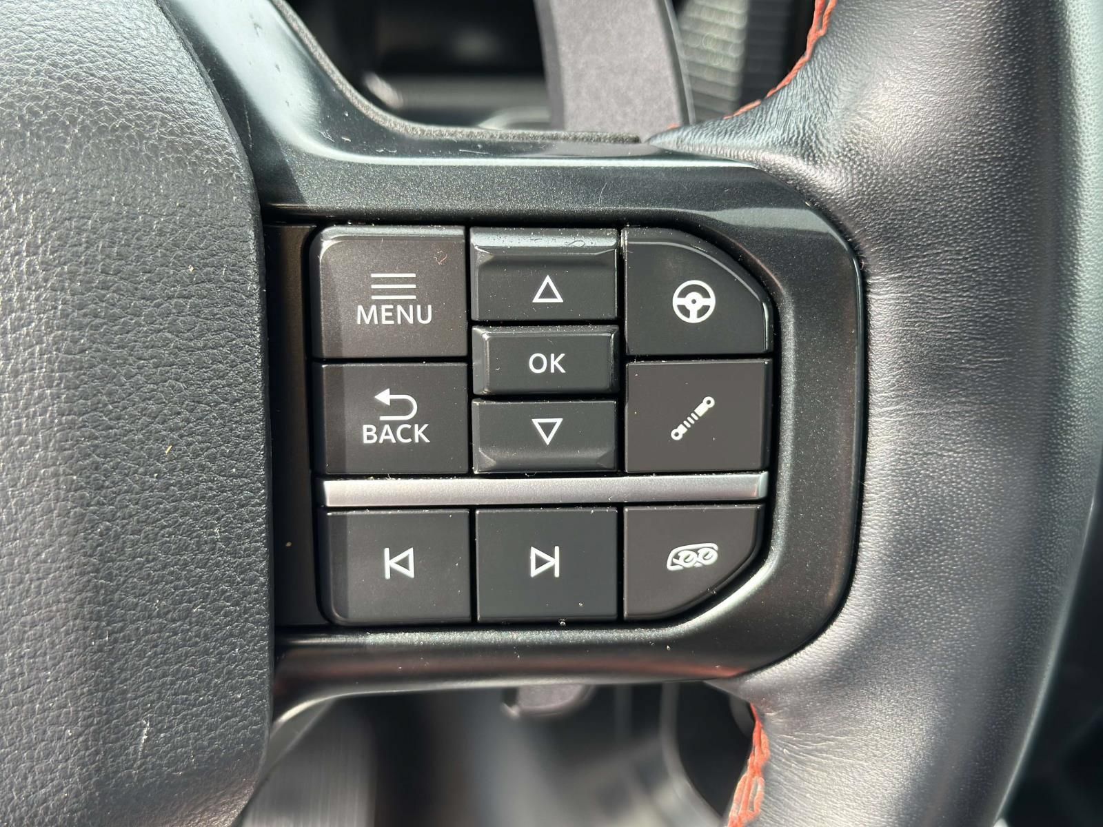 Used 2025 Ford F150 Raptor AWD/4WD image 18