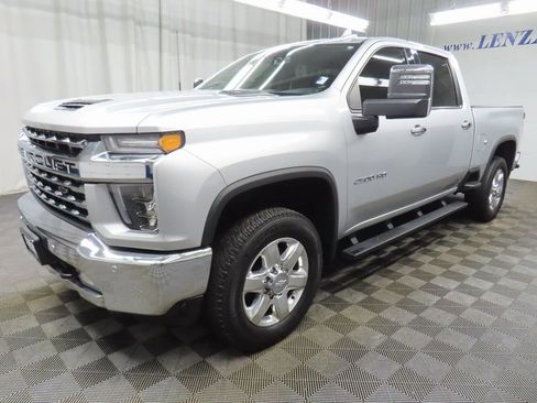 Used 2020 Chevrolet Silverado 2500 LTZ w/ LTZ Plus Package image 6