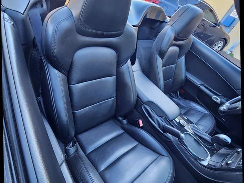 Used 2013 Chevrolet Corvette Convertible w/ 2LT Preferred Equipment Group RWD image 28