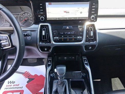 Used 2022 Kia Sorento SX FWD image 22