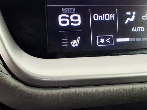 Used 2021 Subaru Outback Premium image 20