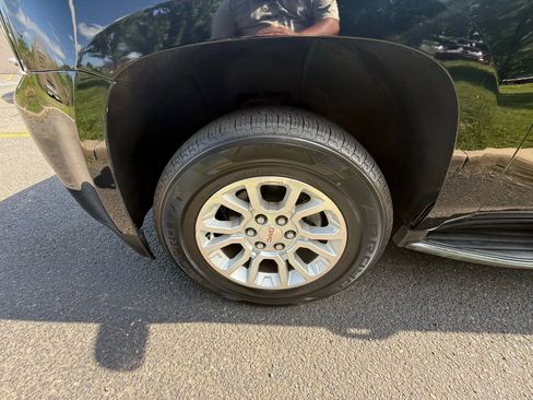 Used 2015 GMC Yukon SLT w/ HD Trailering Package image 48