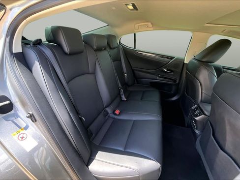 Used 2019 Lexus ES 350 w/ Premium Package FWD image 20