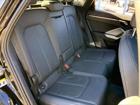 Used 2021 Audi Q3 2.0T Premium w/ Convenience Package image 18