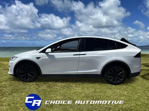 Used 2022 Tesla Model X AWD/4WD image 3