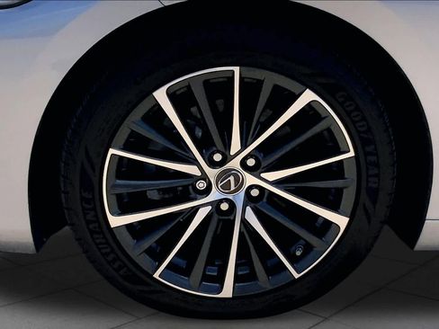 Used 2022 Lexus ES 350 w/ Premium Package FWD image 10