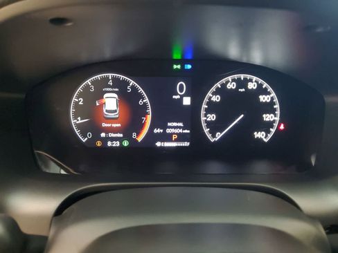 Certified 2025 Honda HR-V Sport image 13
