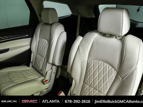 Used 2024 Buick Enclave Avenir w/ Avenir Technology Package FWD image 19
