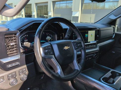 Used 2024 Chevrolet Silverado 3500 LTZ w/ LTZ Premium Package AWD/4WD image 10