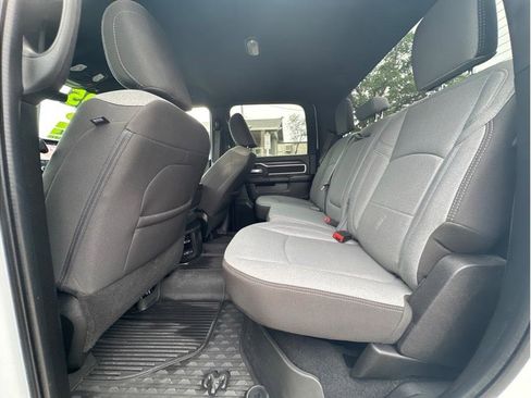 Used 2024 RAM 2500 Big Horn AWD/4WD image 13