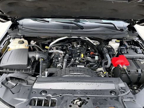 Used 2023 Ford Ranger XLT w/ Equipment Group 301A Mid RWD image 9