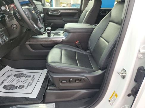 Used 2025 Chevrolet Silverado 1500 LTZ w/ Max Trailering Package AWD/4WD image 12