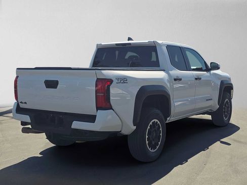 Used 2024 Toyota Tacoma TRD Off-Road AWD/4WD image 3
