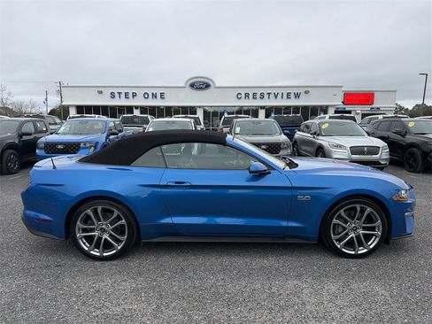 Used 2019 Ford Mustang GT Premium w/ Equipment Group 401A image 4