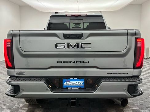 New 2026 GMC Sierra 2500 Denali w/ Denali Reserve Package image 12