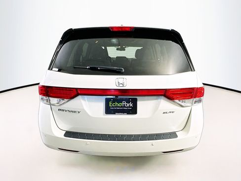 Used 2015 Honda Odyssey Touring Elite image 7