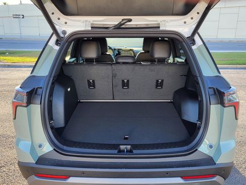 New 2026 Chevrolet Equinox LT image 12