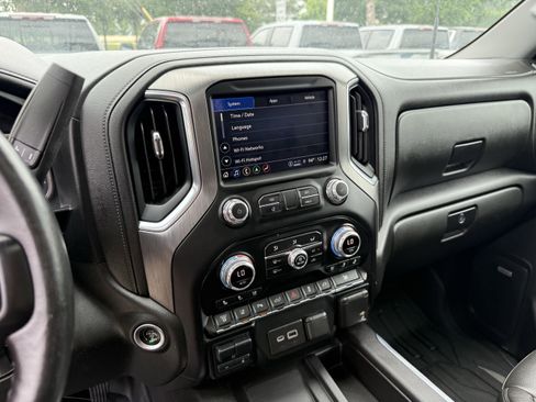 Used 2021 GMC Sierra 3500 Denali w/ Denali Ultimate Package AWD/4WD image 19