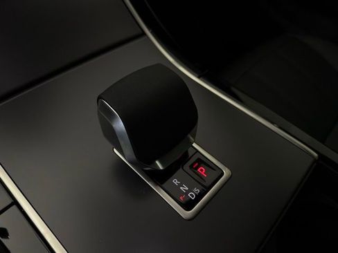 New 2026 Land Rover Range Rover Evoque S image 15