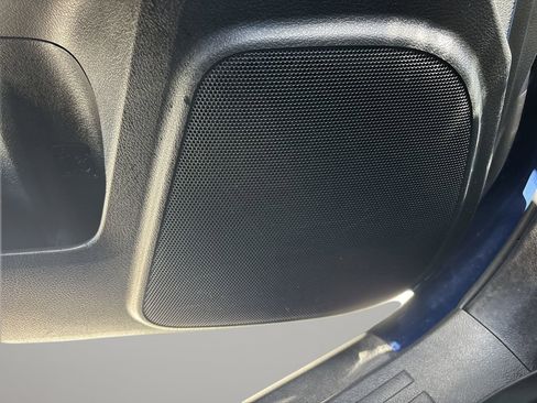 Used 2023 Toyota 4Runner Limited image 18