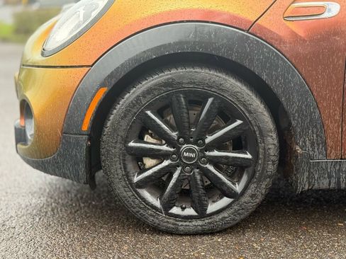 Used 2015 MINI Cooper S image 8