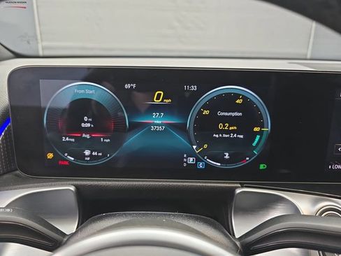 Used 2022 Mercedes-Benz GLB 250 4MATIC image 30