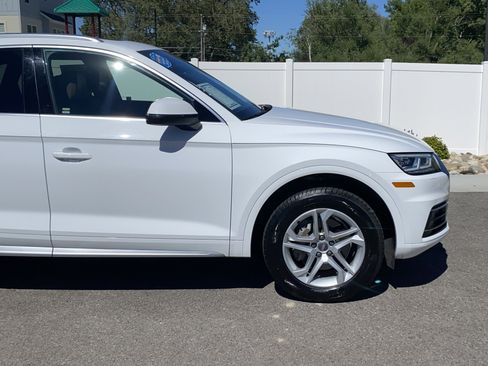 Used 2018 Audi Q5 2.0T Premium Plus w/ Premium Plus Package AWD/4WD image 8