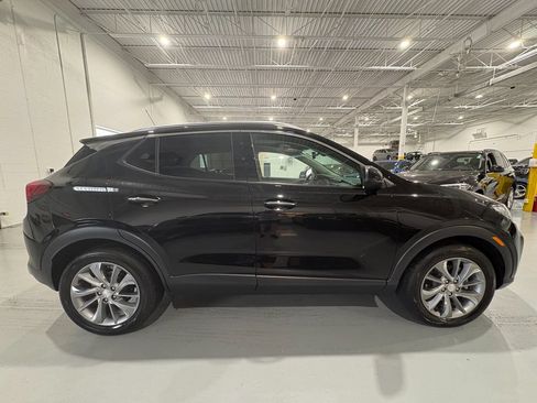 Used 2023 Buick Encore GX Essence w/ Experience Buick Package FWD image 8
