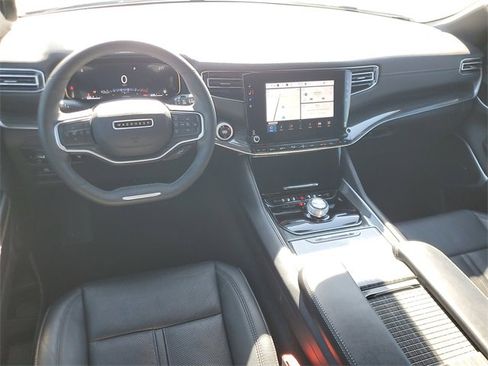 Used 2022 Jeep Wagoneer Series II image 13