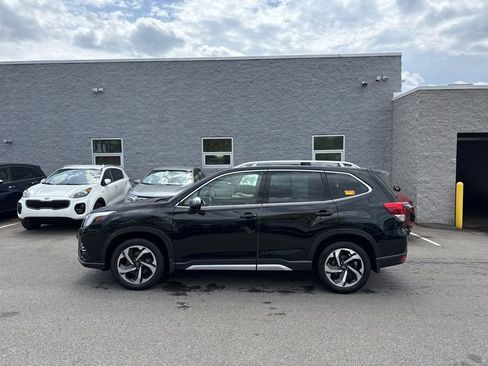 Used 2024 Subaru Forester Touring AWD/4WD image 8