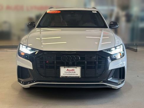 Used 2023 Audi SQ8 Premium Plus AWD/4WD image 2