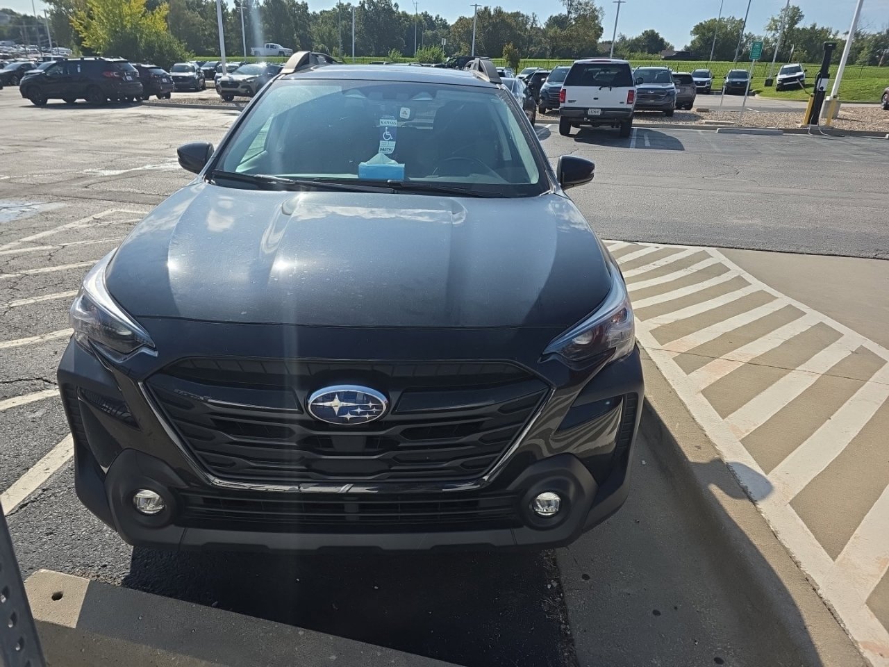 Used 2024 Subaru Outback Onyx Edition AWD/4WD image 3