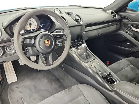 Used 2020 Porsche 718 Cayman GT4 RWD image 33