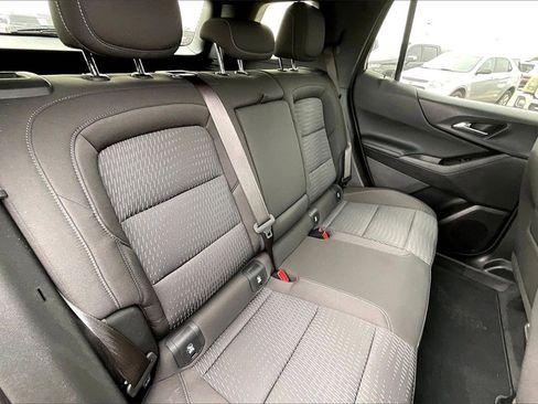 Certified 2025 Chevrolet Equinox LT w/ Safety and Technology Package image 22