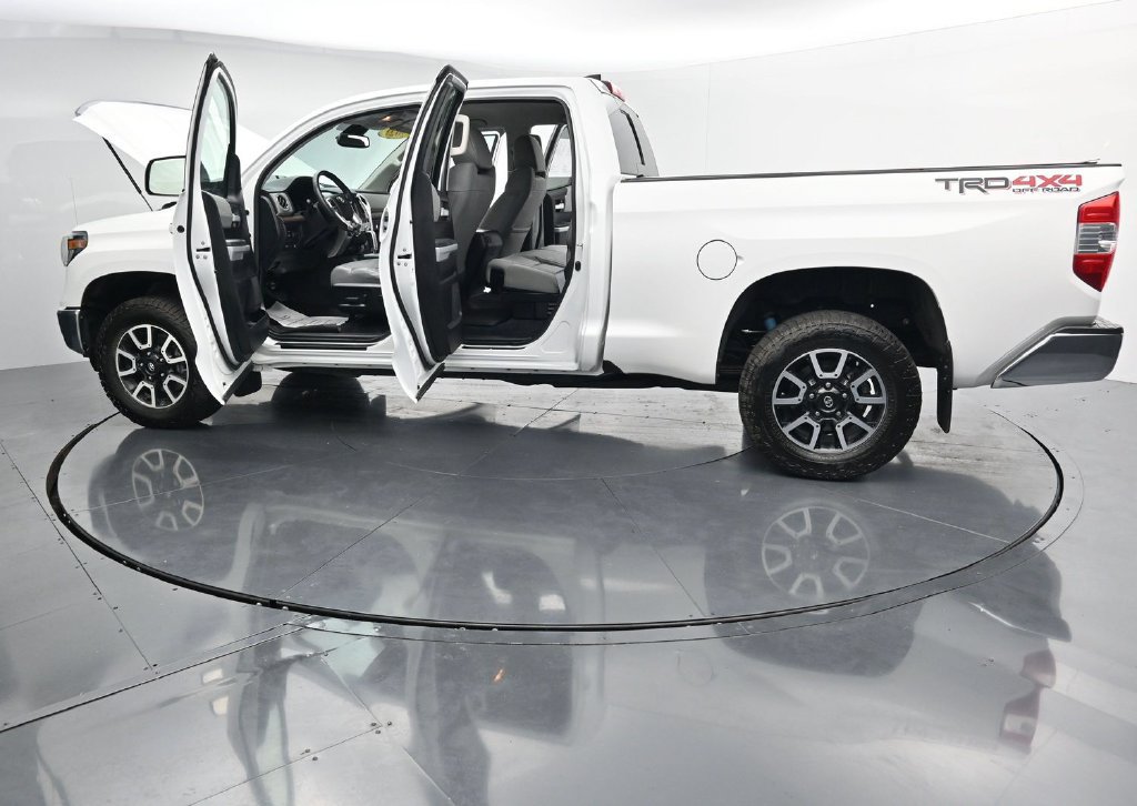 Used 2021 Toyota Tundra Limited w/ TRD Off-Road Package AWD/4WD image 42