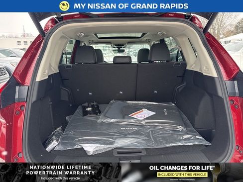 New 2026 Nissan Rogue SV image 17