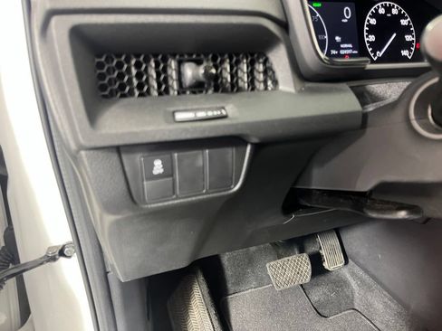 Certified 2024 Honda CR-V Sport image 28