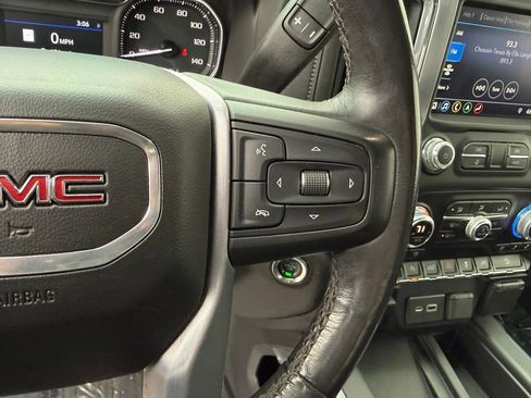 Used 2019 GMC Sierra 1500 SLT w/ SLT Premium Plus Package image 17